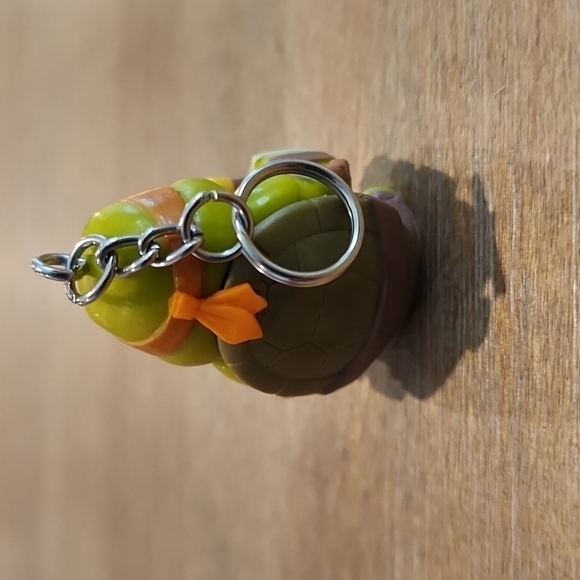 Teenage Mutant Ninja Turtle Keychain 2014 Viacom - Picture 3 of 5